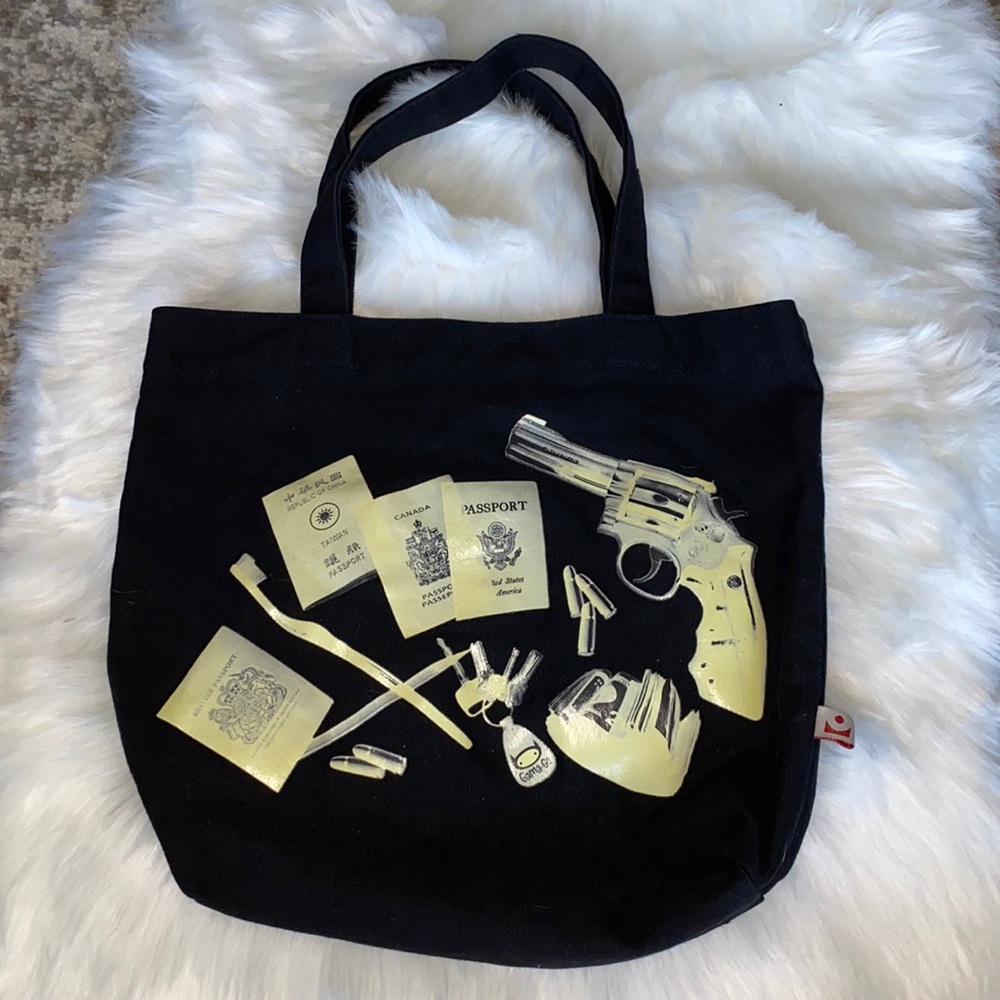 *RARE* Gama Go Black Tote with Interior Pockets